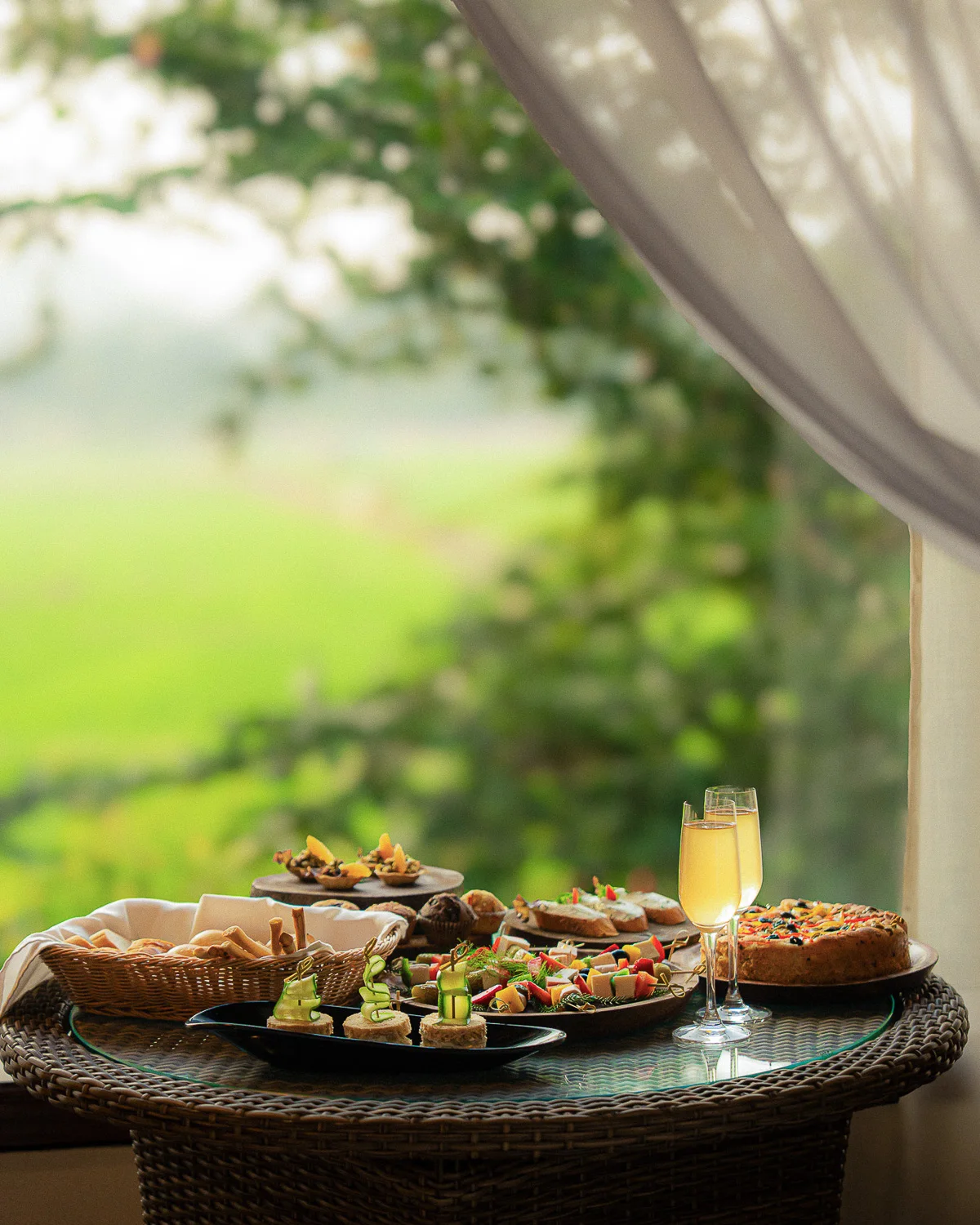 Breakfast in room